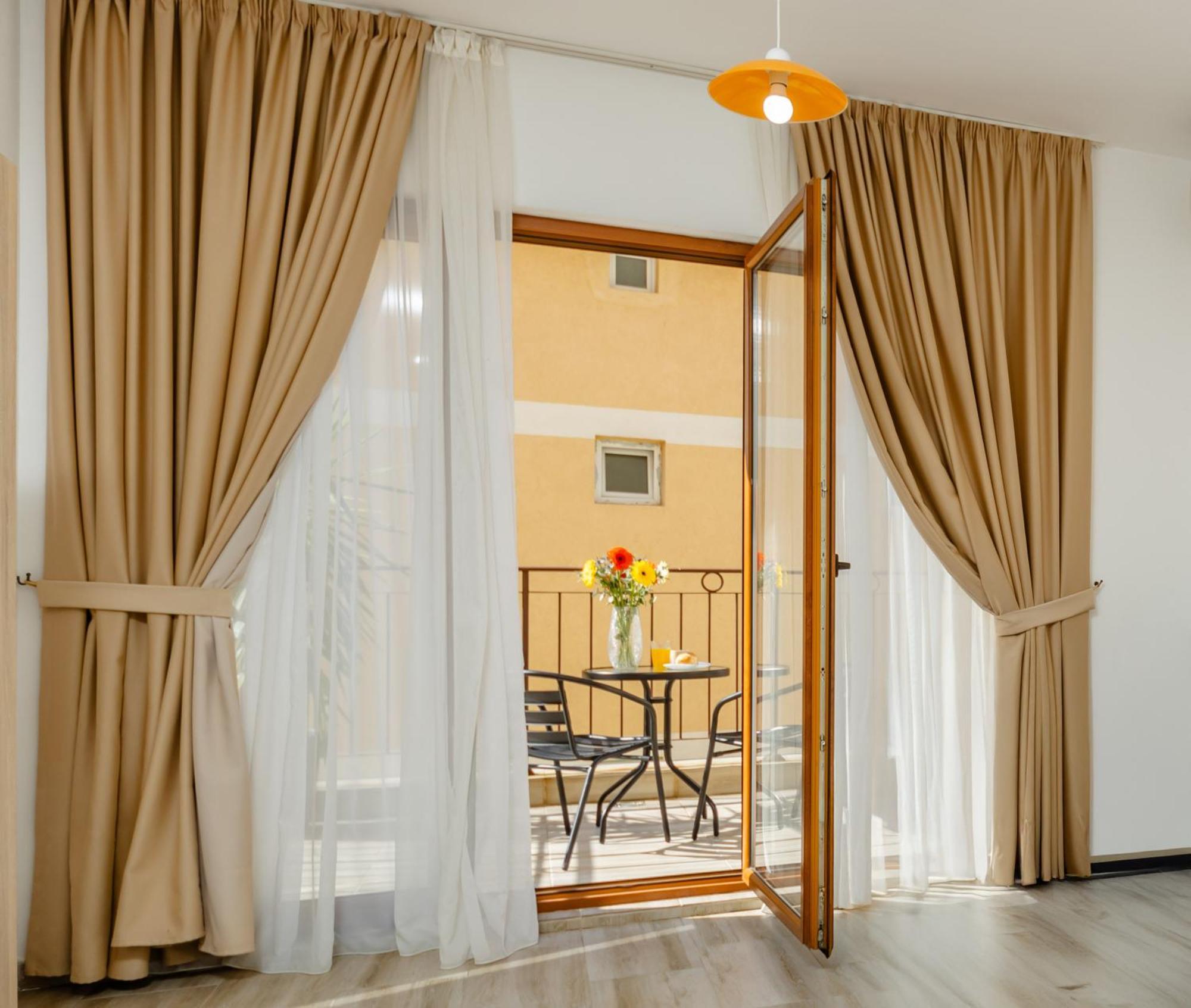 Arvala Apartments 부드바 객실 사진