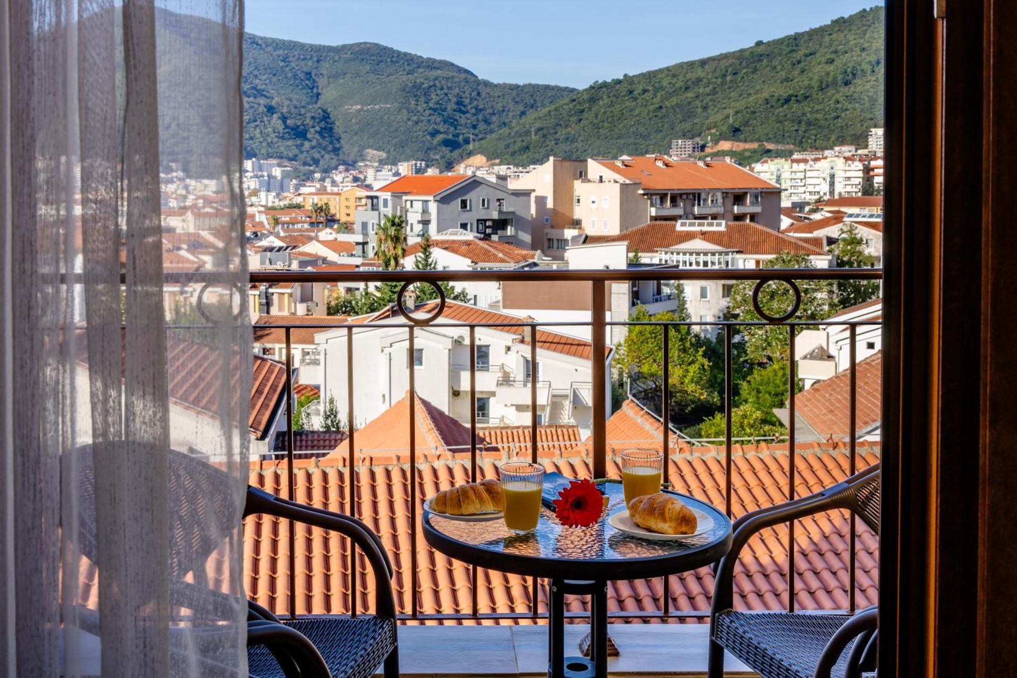 Arvala Apartments 부드바 객실 사진