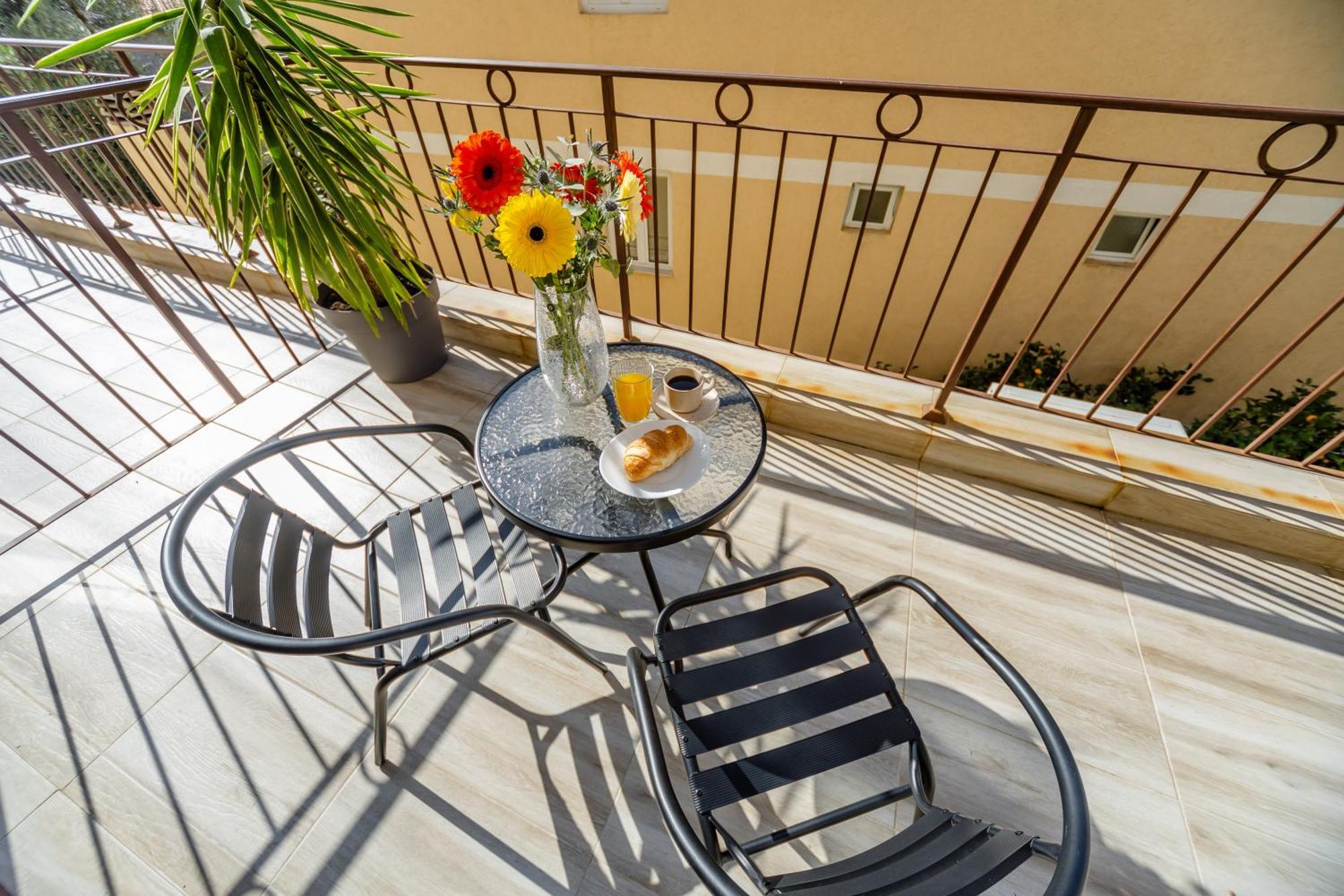 Arvala Apartments 부드바 외부 사진